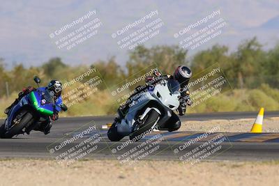 media/Nov-11-2023-SoCal Trackdays (Sat) [[efd63766ff]]/Turn 2 Set 2 (1145am)/